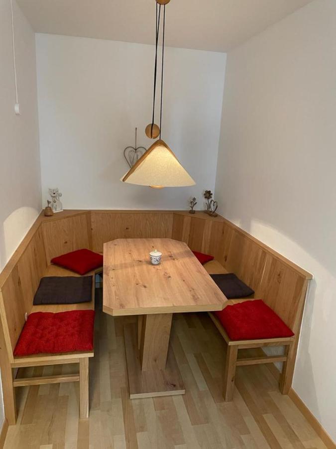 Haus 3 Top 16 - LowBudget Apartment Kaprun Exterior foto