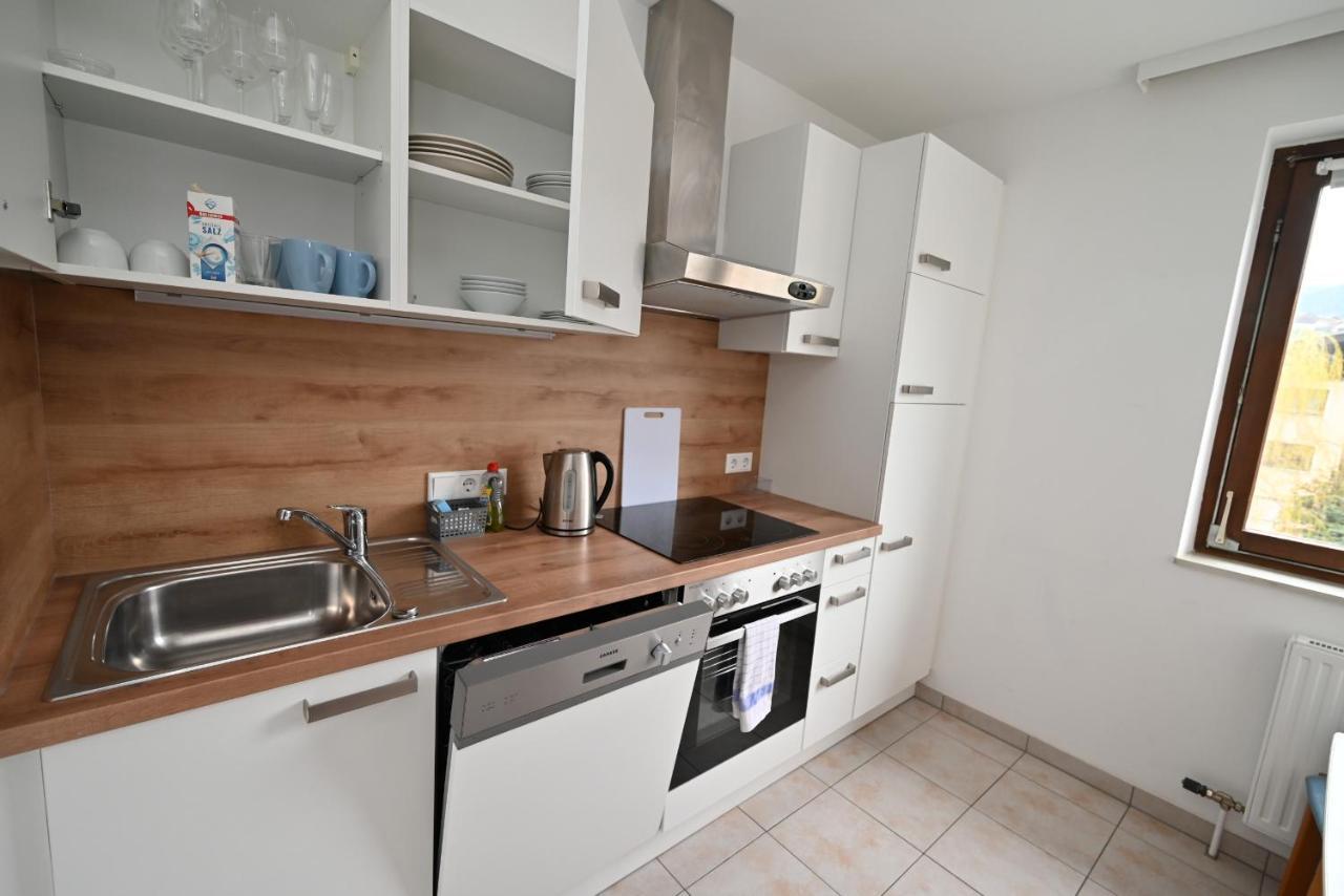 Haus 3 Top 16 - LowBudget Apartment Kaprun Exterior foto