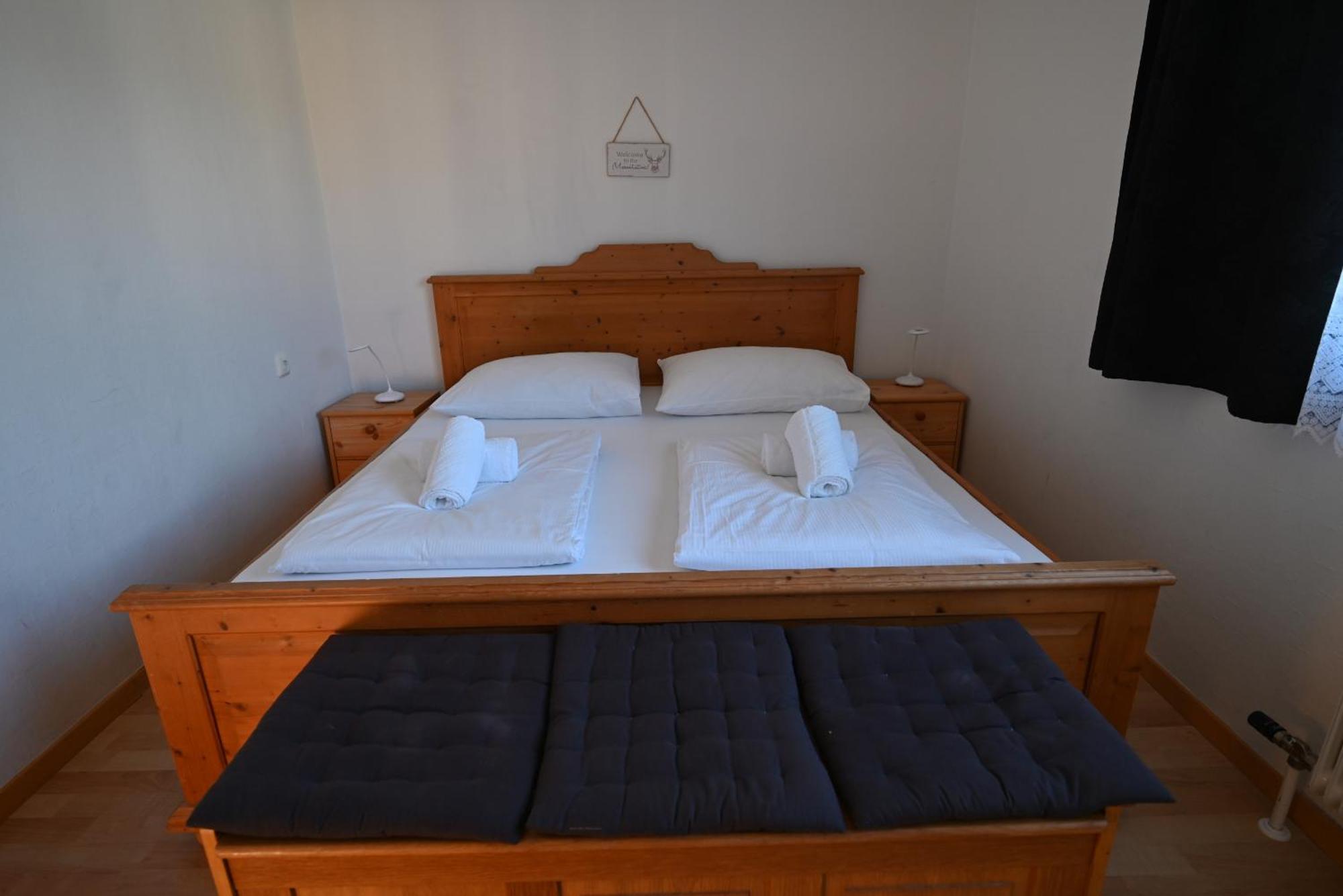 Haus 3 Top 16 - LowBudget Apartment Kaprun Exterior foto