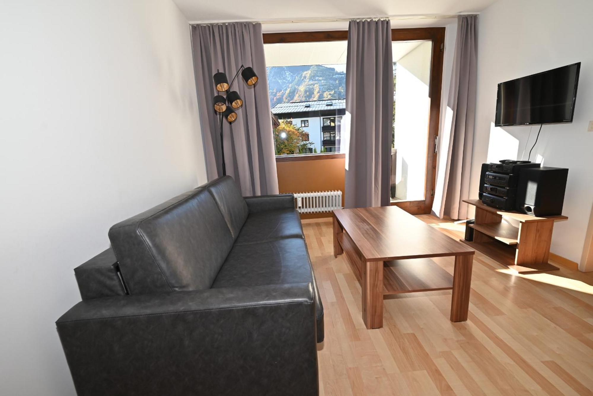 Haus 3 Top 16 - LowBudget Apartment Kaprun Exterior foto
